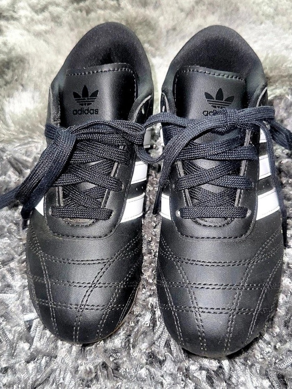 Adidas Originals Kids Size 13K Black White Gum Sole Lace Up Sneakers